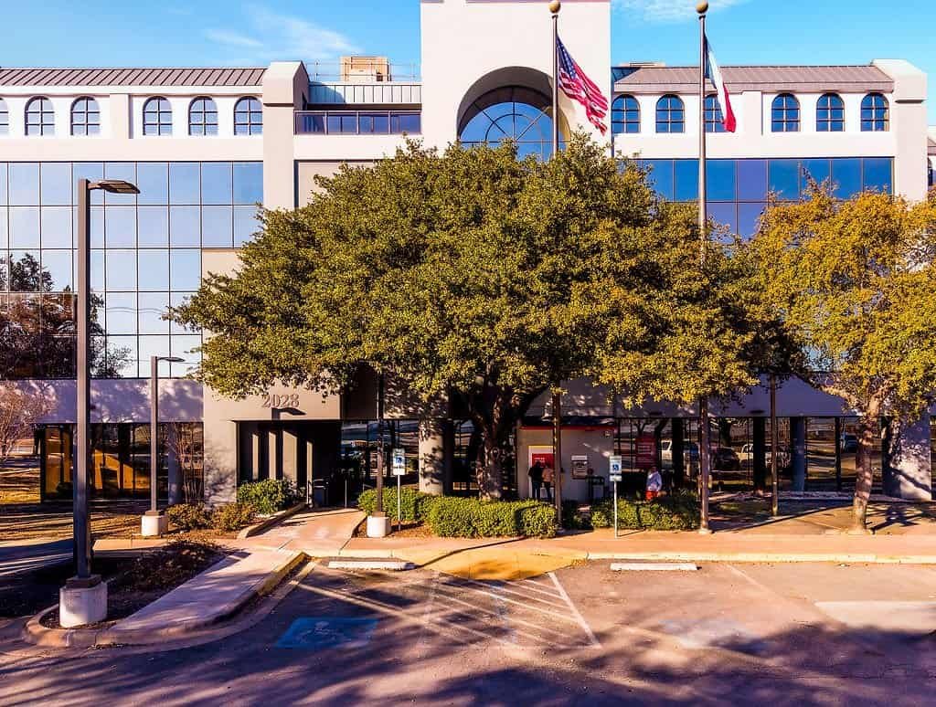 south austin affordable chiropractic center align well